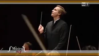 Tchaikovsky "Capriccio Italien" - Vasily Petrenko conducts