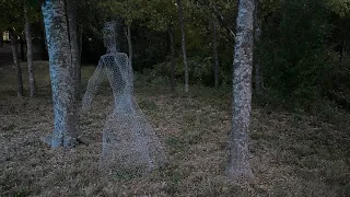 I Made A Creepy Halloween Ghost Out Of Chicken Wire