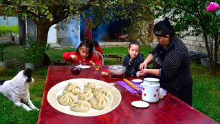 KHINKALI - GEORGIAN DUMPLINGS ON THE CAMPFIRE (RURAL VILLAGE LIFE)