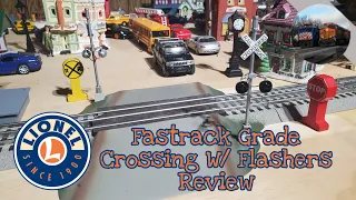 Lionel Fastrack Grade Crossing w/ Flashers | O-Scale Review