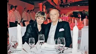 «Прости любимый, не уберегла»: Владимир Этуш и его жена готовились воссоединиться после смерти
