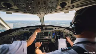 American Airlines Pilot Spots UFO Over Passenger Jet