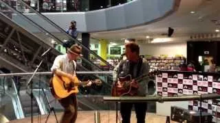 Travis Side Acoustic live Glasgow HMV