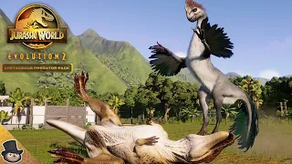 CHICKEN KICK! Gigantoraptor Showcase - Jurassic World Evolution 2 Cretaceous Predator Pack
