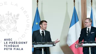 Déclaration du Président Emmanuel Macron et du Président du gouvernement tchèque, Petr Fiala.