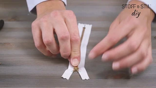 DIY: 3 tricks to shorten a zipper - STOFF & STIL