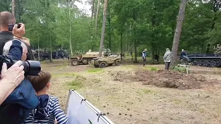 Real Königstiger driving on Militracks 2018