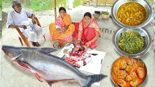 4.5kg পাঙ্গাস মাছের ঝাল সাথে বেগুন দিয়ে চিংড়ি মাছের টক আর লাউশাকের তেতো রান্না || big fish cutting