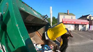 Area 6 recycle pickup 7/11/2022 Pt.3