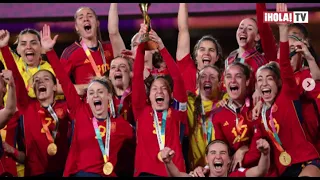 Los famosos felicitan a España ante el triunfo en el mundial de fútbol femenino | ¡HOLA! TV