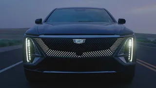 2023 Cadillac LYRIQ | Driving at Night, Illuminated Crystal Shield & Ambient Lighting