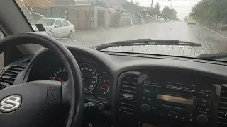 Suzuki Grand Vitara V6 hard acceleration in heavy rain