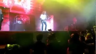 Trust + Hangar 18 + A tout le monde - Megadeth Live in Dubai 2012 [HD]