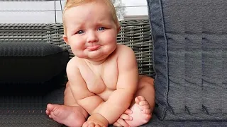 Try Not To Laugh With Top Funny Baby Videos of the Year