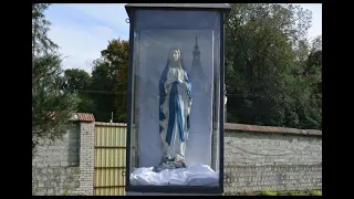 Litania do Najświętszej Maryi Panny z Lourdes. Groty, kapliczki i figury Matki Boskiej z Lourdes.