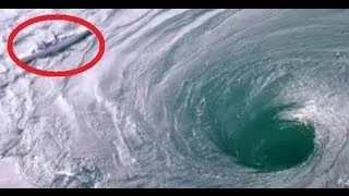 Boat stuck in a Whirlpool!! Ocean Whirlpool!