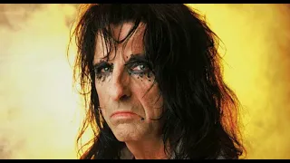 Alice Cooper - Talks about Touring, Bowie, The Doors, Yardbirds & more - Radio Broadcast 27/08/2023