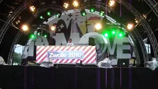 Armin van Buuren: Tim Berg-Bromance@Citymoves 2010 (4/9)