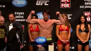 UFC on Fox - Chael Sonnen vs Michael Bisping - Weigh in + Face off