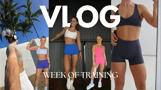 VLOG | WEEK OF TRAINING .. Training to support my body with PCOS & balancing hormones