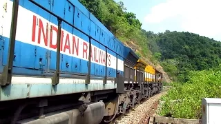 5 EMD's battle it out at Braganza Ghats : Indian Railways