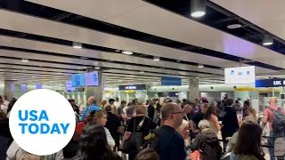 UK border system outage wreaks havoc on airport travelers | USA TODAY