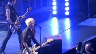 Green Day   Paranoid Black Sabbath cover, Birmingham  Arena 27th Oct 2009 720p