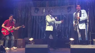 Fiesta del Futuro ll - “Johnny B Goode” por Harry Water Jr (Marvin Berry) . 29/11/2019