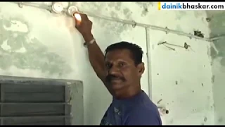 نسخة عن Super Human of Madhya Pradesh, India   Shock Proof Electric Man  468 X 854