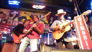 Don Kelley Band Featuring Luke and Scott McQueary at Robert's Western World in Nashville