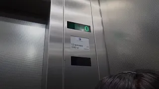 Подъём и спуск на скоростном лифте Останкинской телебашни