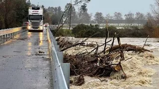 New Zealand calls state of emergency over torrential flooding