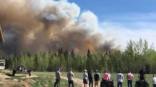 Wildfire in B.C. prompts state of emergency