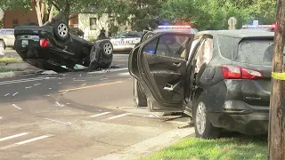 5 hospitalized after police chased ends in crash