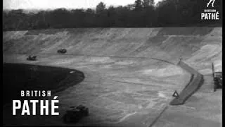 Car Race At Brooklands (1928)