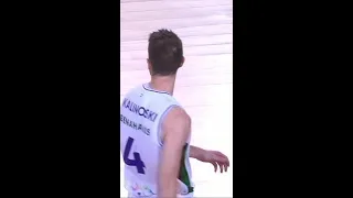 Menudo TRIPLAZO de KALINOSKI | Liga Endesa 2022-23