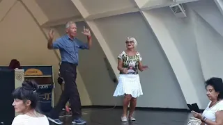Листья желтые!!!Народные танцы,парк Горького,Харьков!!!