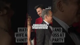 Watch Chris Evans and wife Alba Baptista kiss at Vanity Fair Oscars party