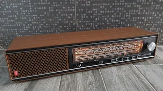 Тест радіо GRUNDIG RF511 (Musikgerät RF511 Ch= RC201) - 1974 рік. Має AUX та Fm від 88 до 108 MHz.