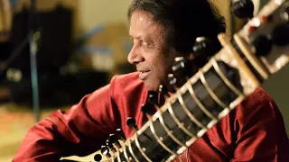 Raga Charukeshi ~ Ustad Shahid Parvez Khan ~ Lahore (2006)