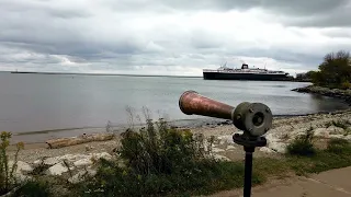 SS Badger Exchanging Salutes with Type B Diaphone Horn