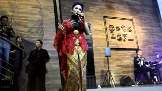 Mencintaimu - Krisdayanti ( Krisdayanti Night Show - Nestcology , Semarang)