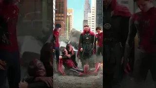 La muerte de los 3 spiderman :(