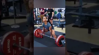 250kg deadlift move with a girl 😱 on competition day