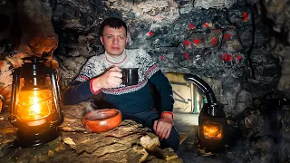 I went to live in a cave in winter | A warm shelter with a stove in a natural cave | Solo bushcraft