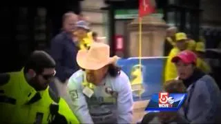 Carlos Arredondo becomes symbol of heroism after Marathon bombings