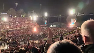 Coldplay- A Sky Full Of Stars(Rose Bowl Pasadena California)