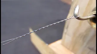 Приспособление для изготовления скрутки на стальном поводке из струны, для ловли щуки!