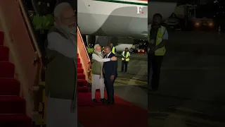 Papua New Guinea PM Welcomes Indian PM Modi, Touches His Feet