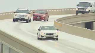 DFW weather: Drivers in North Texas try to maneuver icy roads